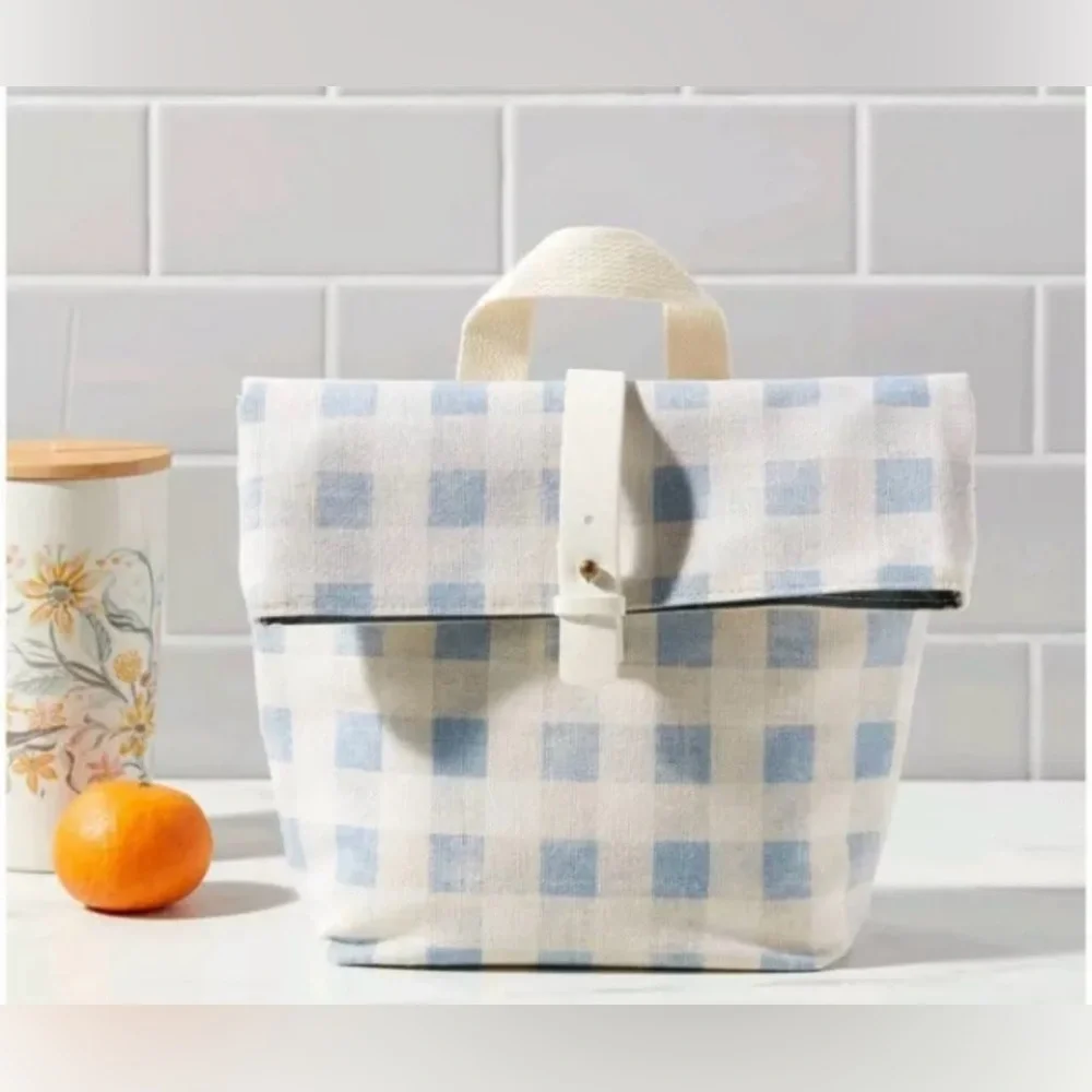 Printed Roll Top Lunch Bag - Picture 2 of 3